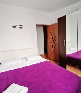 Suceava Apartment | Family-Friendly Getaway at Special Apartment NADEVA