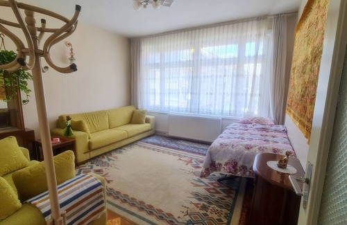 Konya Apartment | Welcoming Stay at Mastan Hostel, Close to Rumi Musume