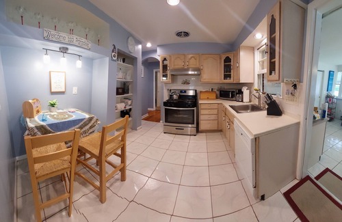 Mayo House | Unbeatable Rates at Justin Beach Cottage Retreat in Annapolis