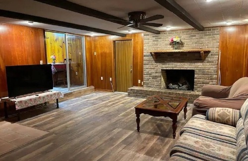 Florida South Atlantic Coast Other | Specious House on 10 acres Orange Grove 1 Bedroom Apt Fridge