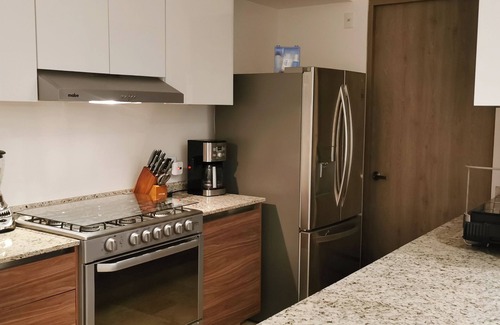 Queretaro Apartment | Spectacular view, luxury apartment on the 11th floor and air conditioning