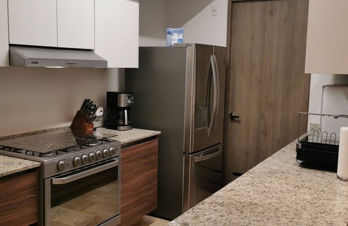 Queretaro Apartment | Spectacular view, luxury apartment on the 11th floor and air conditioning