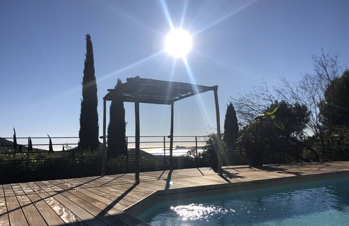 La Cadiere-d'Azur House | Magnificent Ocean View in a Heritage Site with Breakfast