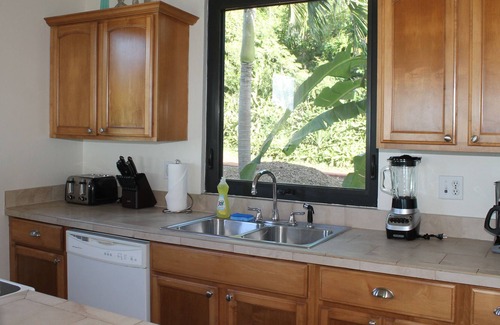 Estate Bethany House | Spectacular 2 BR/2.5 BA Townhome Villa w/Pool and Awesome Ocean Views!
