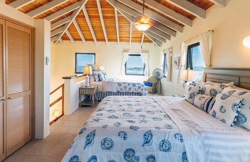 Estate Bethany House | Spectacular 2 BR/2.5 BA Townhome Villa w/Pool and Awesome Ocean Views!
