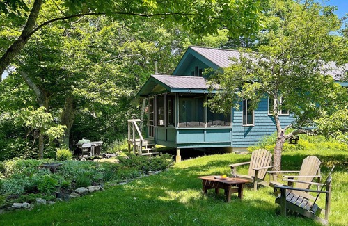 Harpswell Center House | Unforgettable Oceanfront Retreat with Breathtaking Sunsets