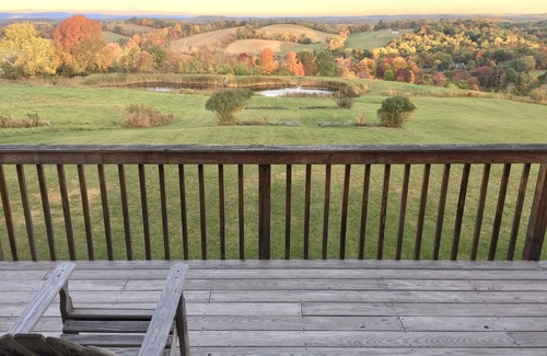 Chatham Ski Chalet | Exceptional All Seasons Retreat with Lake View and Spa