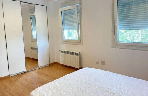 As Pontes De Garcia Rodriguez Apartment | Cozy Apartment in As Pontes - Perfect for Families