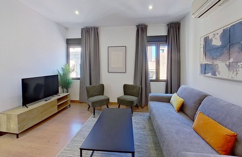 Chamberi Apartment | Spectacular apartment in Cuatro Caminos