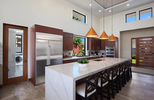 Poipu House | Breathtaking Ocean and Golf Course Views Await You