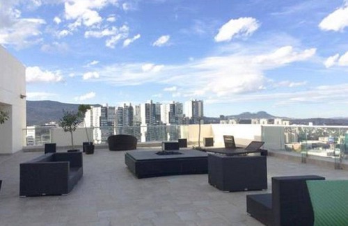 Huixquilucan Apartment | Elegant Suite in Interlomas Near Anahuac University