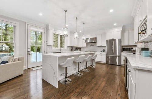 Thompsonville House | Spectacular New Construction Chestnut Hill House Walking Distance to Everything!