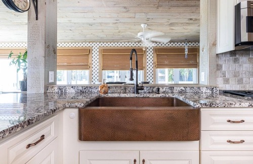 Ocean Park Cottage | Oceanfront Retreat with Panoramic Views of Saco Bay