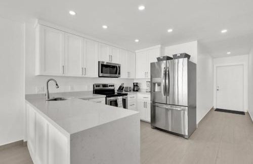 South Padre Island Apartment | Oceanfront Condo with Pool and Private Beach Access