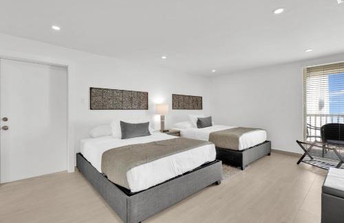 South Padre Island Apartment | Oceanfront Condo with Pool and Private Beach Access