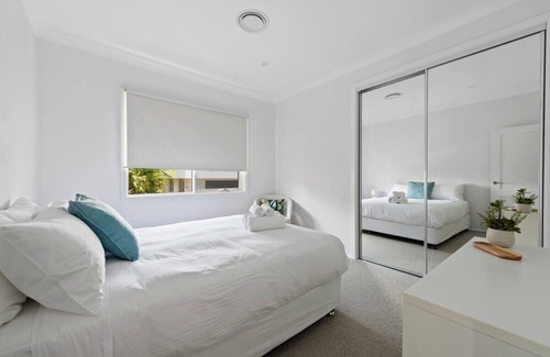 Shellharbour House | Stunning Oceanfront Retreat with Pool and Scenic Views