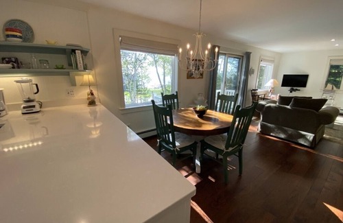 New Harbor Cottage | Ideal Ocean-View Cottage with Pool and Breakfast Included