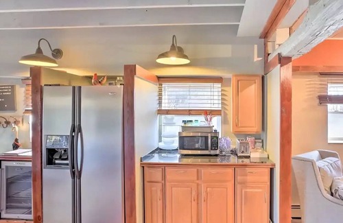 Jefferson House | Idyllic Restored Barn Estate with Playground & Spa Access