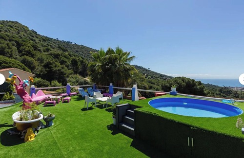 Teia House | Breathtaking Sea & Mountain Retreat with Private Pool