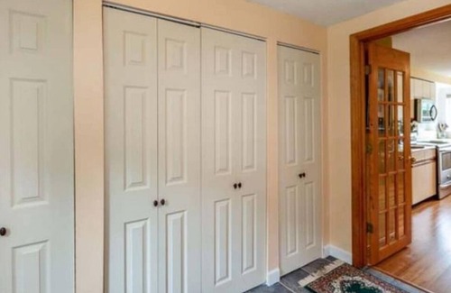 Wiscasset House | Enchanting Vintage Waterfront Home in Wiscasset, ME