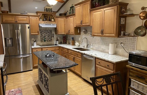 Caloosahatchee House | Beautiful Waterfront Views with Spectacular Sunset Vistas