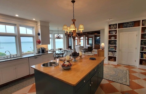 Sedgwick House | Ultimate Waterfront Escape on Eggemoggin Reach with Pool