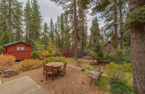 Brockway House | Cozy North Lake Cabin Near Speedboat Beach & Casinos