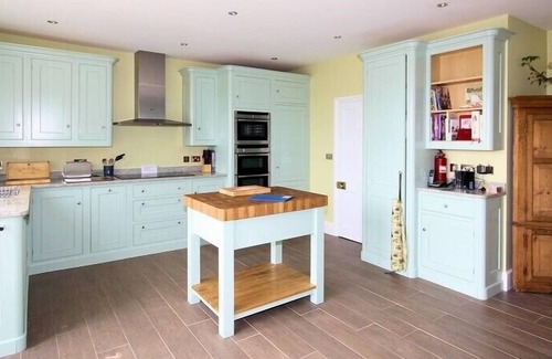 Rock Cottage | SPEEDWELL, family friendly, character holiday cottage in Rock