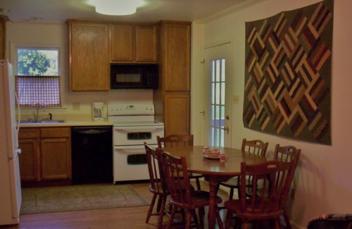 Sevierville Cabin | Experience Spence Cove River Farmhouse: Fish, Swim & Relax!