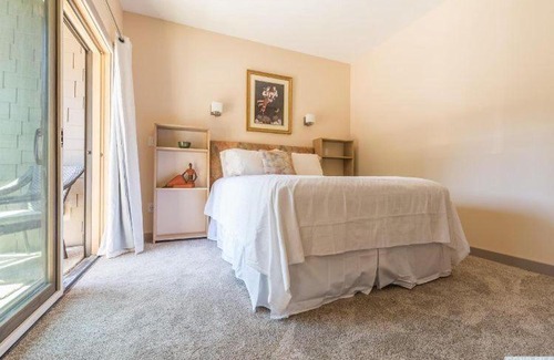 Glendale Hotel | Experience Elegance at Spencertown Inn - Guest Rated 10/10