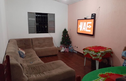 Aviacao House | Budget-Friendly Beach Retreat: Just Two Blocks from the Shore