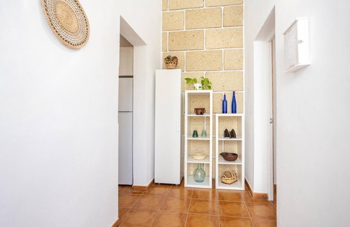 Fasnia House | Unwind Together in a Cozy Vacation Home with Spa Amenities
