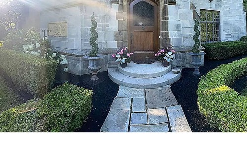 Toledo House | Spend an evening in a Castle and enjoy a meal fit for royalty.