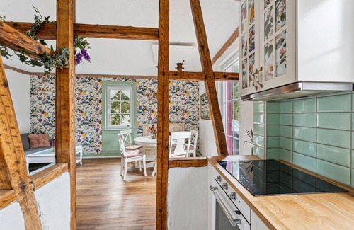 Fischingen House | Unforgettable Getaway at a Prime Location with Spa & Kitchen
