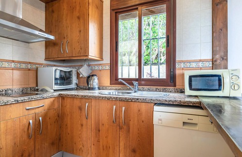 Sedella House | Spend the vacation in this inviting cottage in a beautiful location.