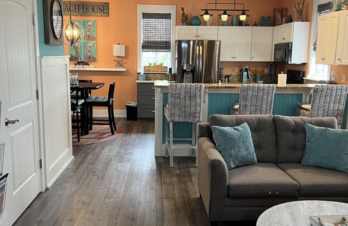 Port St. Joe Cottage | Pelican Point: Beachy Cottage with Pool & Ocean Views