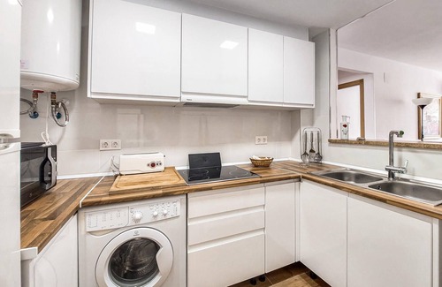 El Grau de Moncofa Apartment | Spend your next holiday in this charming holiday apartment, just a few steps from the beach.