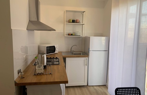 Aci Trezza House | Waterfront Apartment in Acitrezza with Pool and Spa