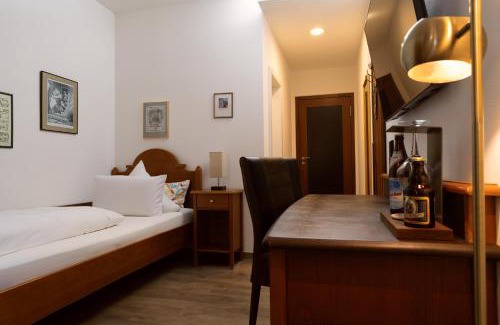 Sulzbach-Rosenberg Hotel | Discover Sperber Bräu: Family-Friendly Hotel with Brewery