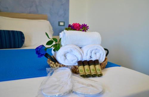 Fondi Bed & Breakfast | Relax at Sperlonga Paradise Suites - Steps from the Beach