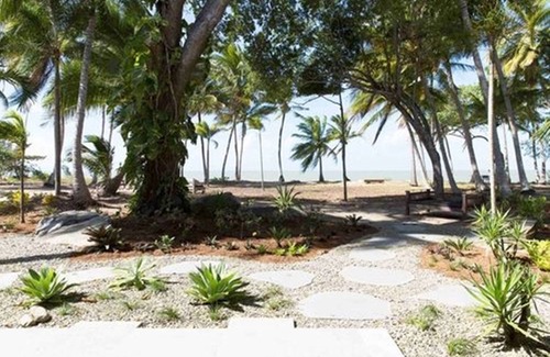 Mowbray Villa | Oceanfront Bliss at Spice At Oak with Private Pool & Views