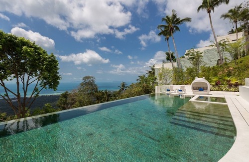Maret Villa | Indulge in Five-Star Luxury at Spice Villa with Ocean Views