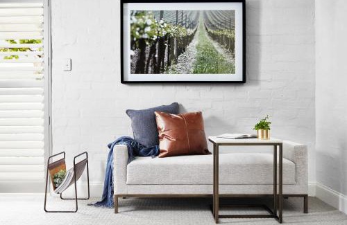 Pokolbin Hotel | Elegant Spicers Guesthouse: Rated 9/10 with Oceanfront Bliss