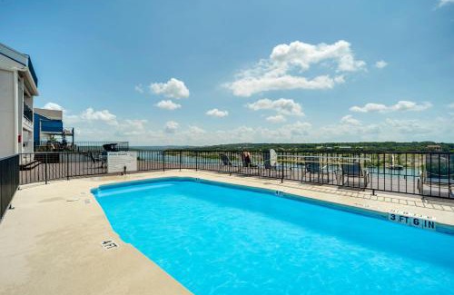 Briarcliff Apartment | Relax at Spicewood Condo on Lake Travis with Pool & Views