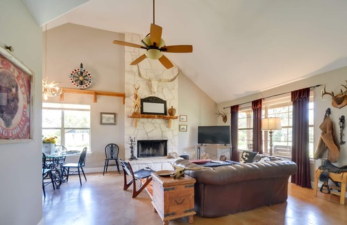 Paleface Homesteads Cabin | Top-Rated Spicewood Ranch Cabin with Deck & Barn Access