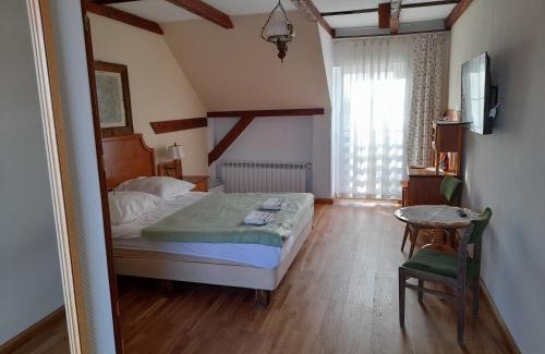 Rydzewo House | Exceptional Spichlerz: Family-Friendly Dining & 9/10 Rating