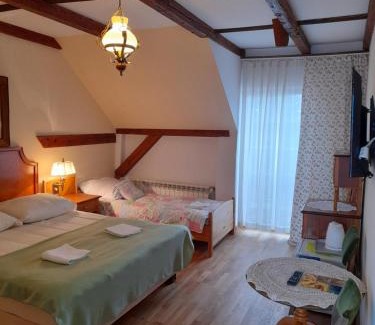 Rydzewo House | Exceptional Spichlerz: Family-Friendly Dining & 9/10 Rating