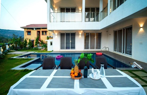 Lonavala Villa | Pet-Friendly Spicy Mango Villa: Top-Rated Getaway in Karjat