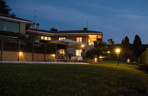 Marino Bed & Breakfast | Discover Spinabella Home: Rated 10/10 with Pool & Hot Tub
