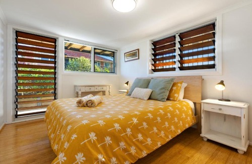 Yamba Apartment | Beachfront Bliss at Spindrift Lowerdeck with Ocean Views